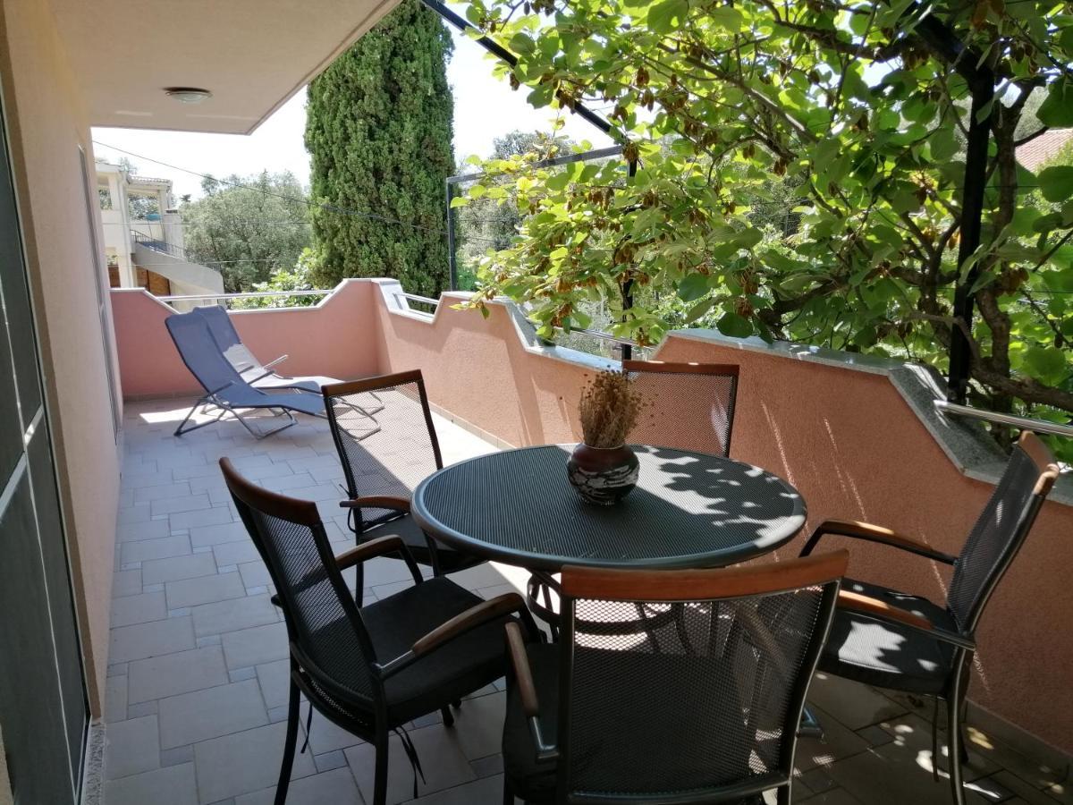 Apartman 2 Punta Pakoštane Exteriör bild