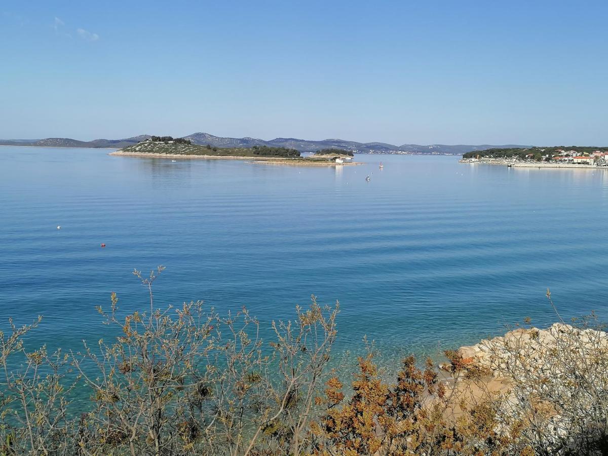 Apartman 2 Punta Pakoštane Exteriör bild
