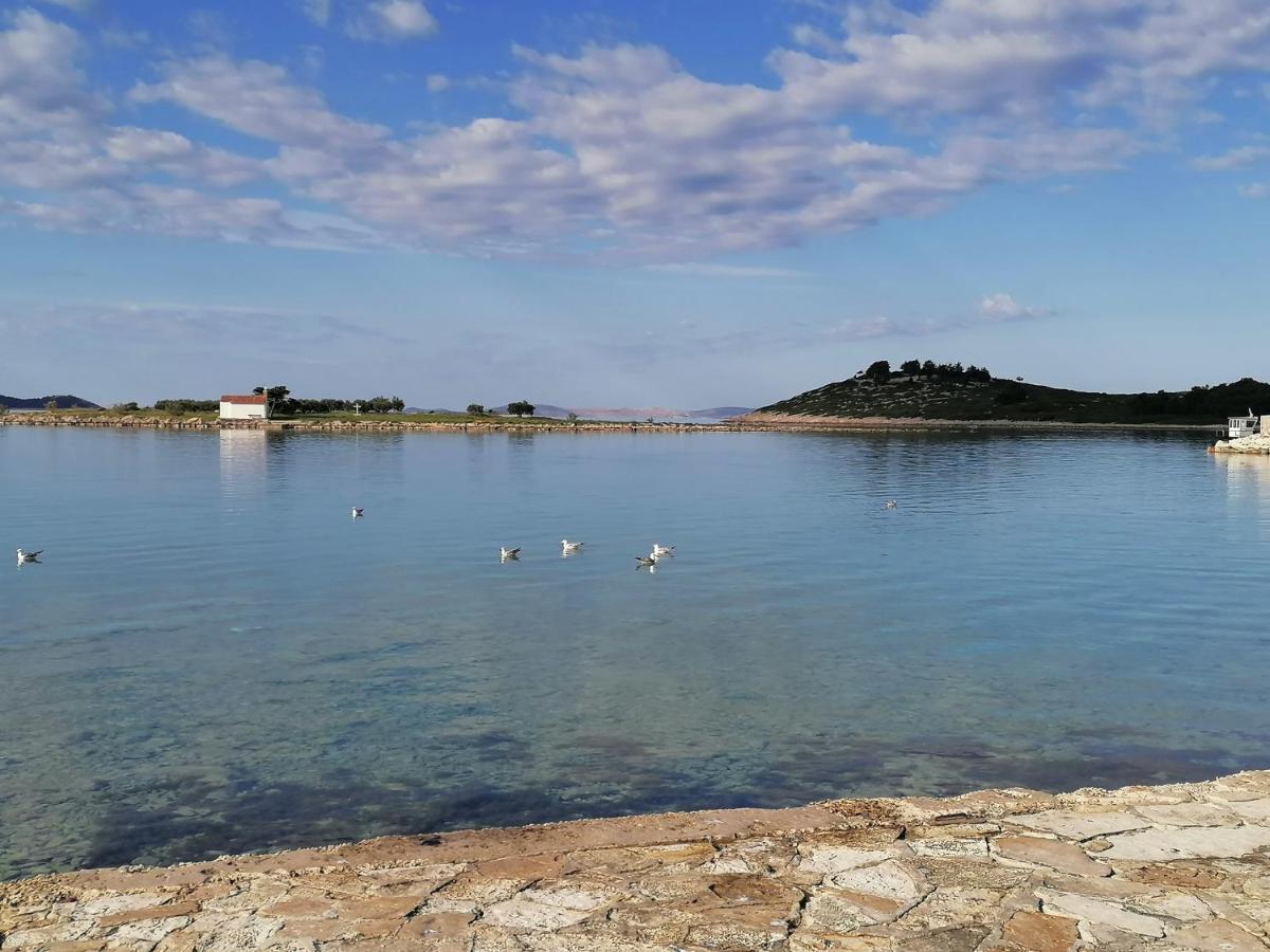 Apartman 2 Punta Pakoštane Exteriör bild